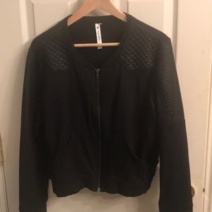 Fabletics motto jacket. Size L